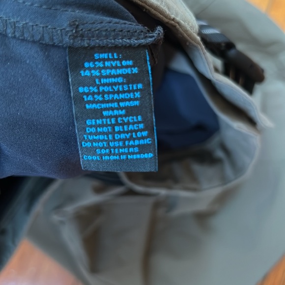 Eastern Mountain Sports Skort - Picture 5 of 7